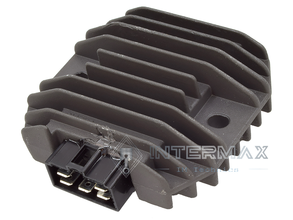 regulator-napiecia-yamaha-4jh-81960-01-ai22439b-1